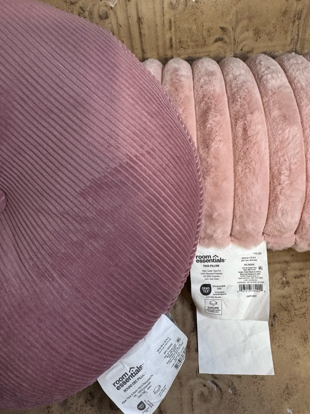 Room Essentials Dusky Pink Round and Plush Lumbar Pillow Set
